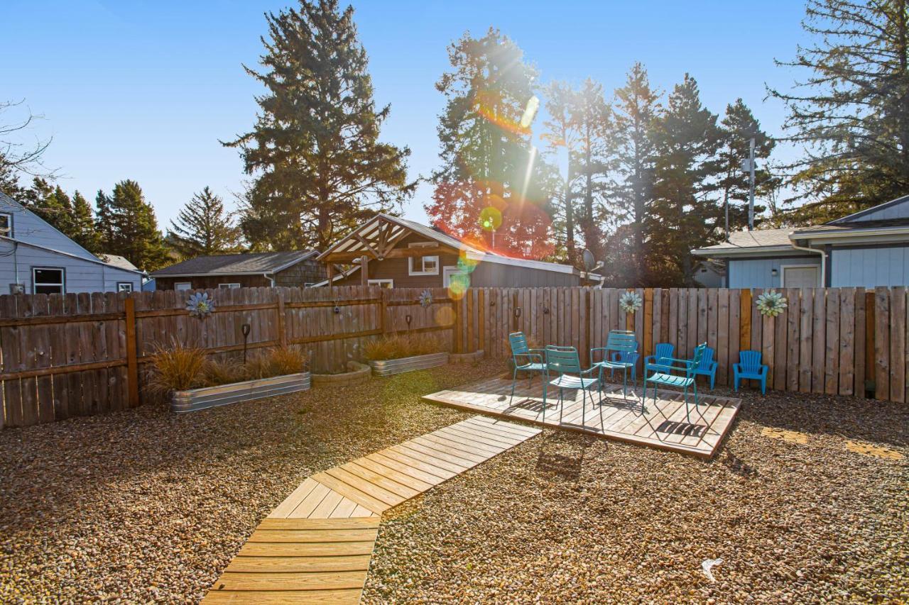 Siletz Bay Getaway Villa Lincoln City Exterior foto